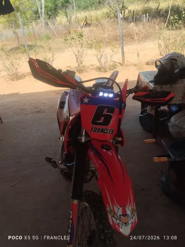 CRF 230 só pegar e rodar 