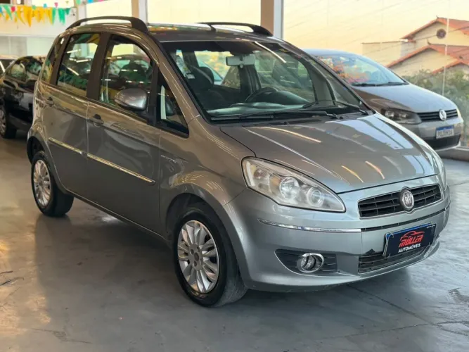 Fiat Idea Essence 1.6 Flex 16V 5P 2011