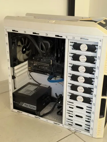 PC GAMER/KIT GAMER/PEÇAS COMPUTADOR + Gabinete de brinde