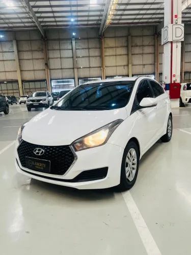Hyundai HB20S C.plus/c.style1.0 Flex 12V Mec. 4P 2019