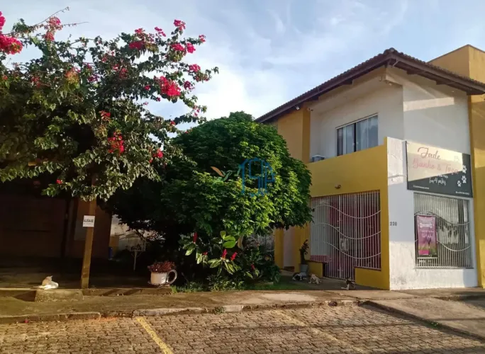 OPORTUNIDADE PRÉDIO A VENDA EM EXTREMOZ / PRÉDIO COMERCIAL Á VENDA EM EXTREMOZ