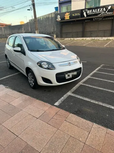 Fiat Palio Attractive 1.0 EVO Fire Flex 8V 5P 2016