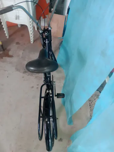 Bicicleta antiga anos setenta