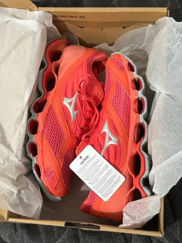MIZUNO PROPHECY 13