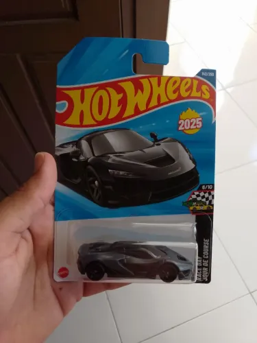 McLAREN W1 Hotwheels Cinza
