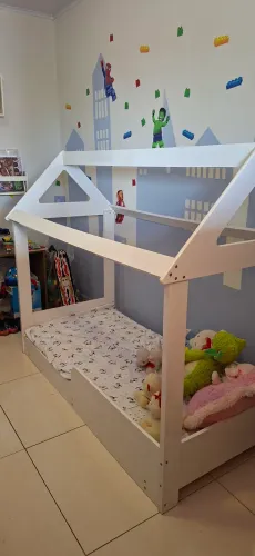 Cama Montessori com colchão