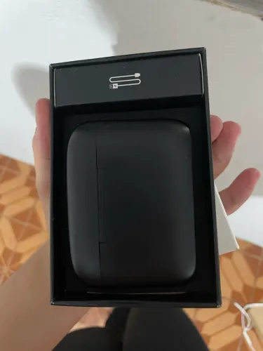 Microfone de Lapela Sem Fio USB-C - Kit Duplo com Estojo