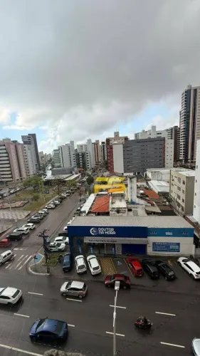 SALAS COMERCIAIS À VENDA