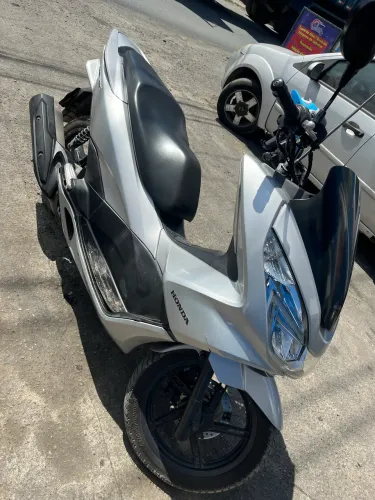 Honda PCX 150 CBS 2017 | Pneus Novos | Manual + Chave Reserva