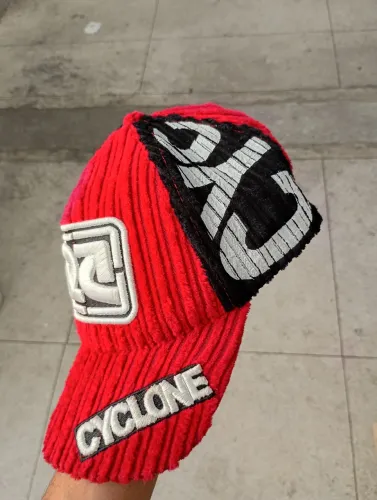 Boné cyclone 