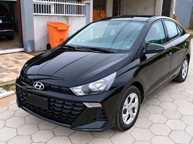 Hyundai HB20S Comfort 1.0 Flex 12V Mec. 2023