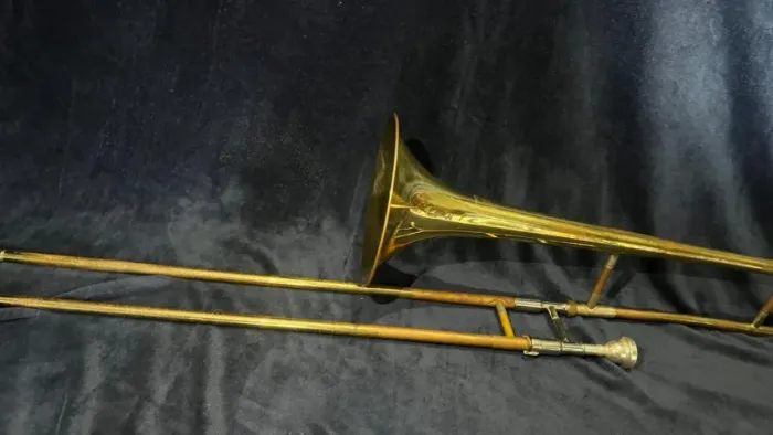 Trombone Tenor Planet Wind - Excelente Custo-Benefício - Case de Luxo