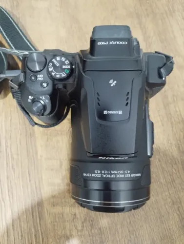 Nikon P900