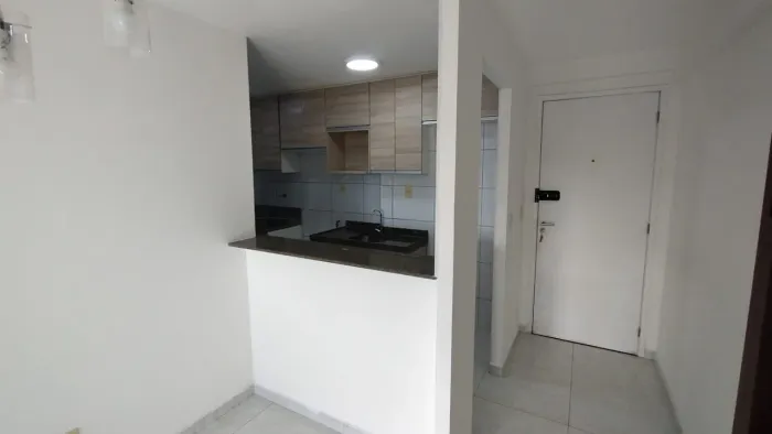 Alugo excelente apartamento em Mangabeiras 