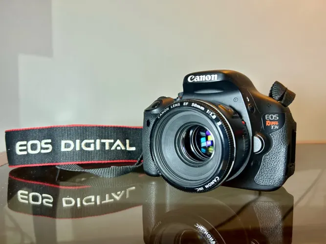 Câmera Cânon T3i + 2 Lentes + Acessórios 