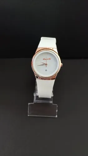 Relógio feminino minimalista