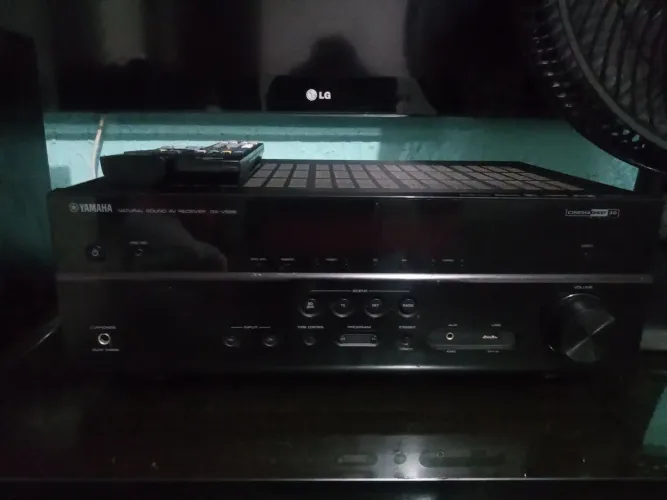 Receive Yamaha RX-V585