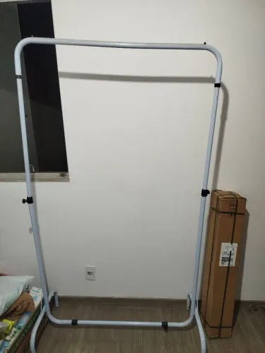 Vendo arara para loja ótimo estado 60,00