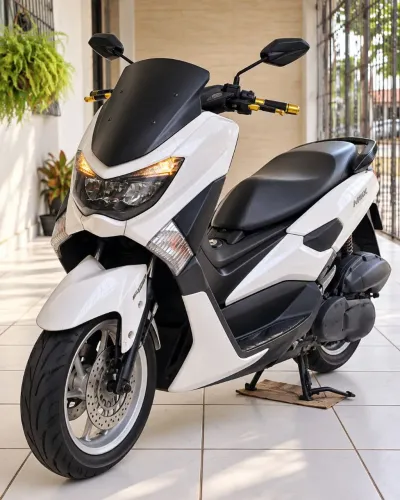 Yamaha NMAX 160 2017 Branca | Econômica, Confortável e em Boas Condições