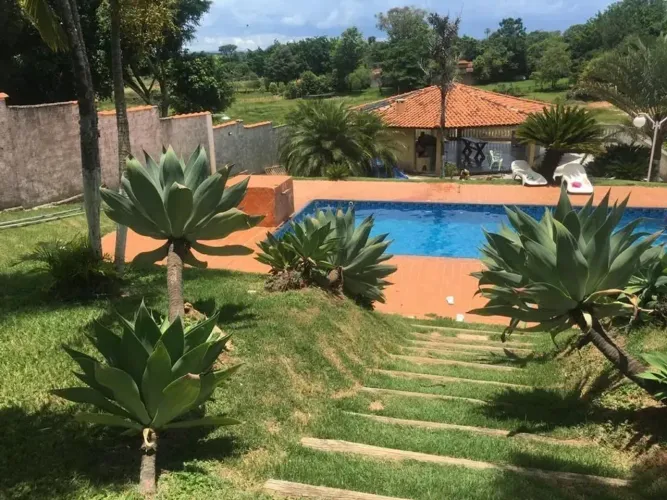 Rancho Garrafão à venda - 200m² A/C - 5 quartos - 4 banheiros - frente para água