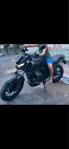 Vendo moto financiada