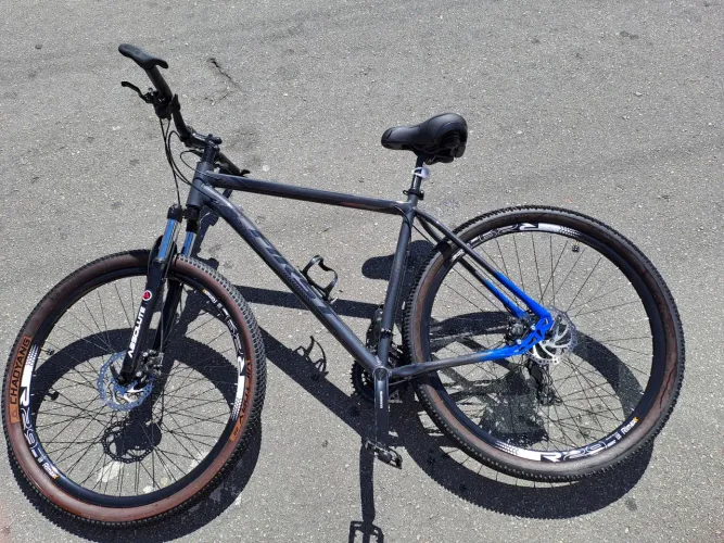 Vendo bicicleta FIRST aro 29