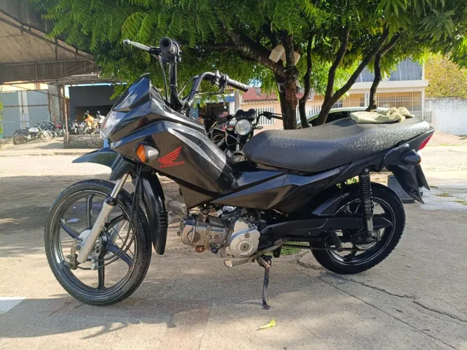 Vendo moto pop 110i Ano e modelo 2023
