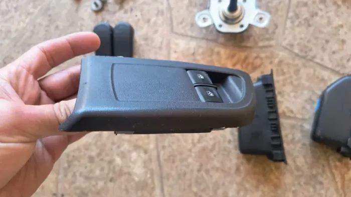 Máquinas de vidro mecânico traseiros do Chevrolet Onix 2013