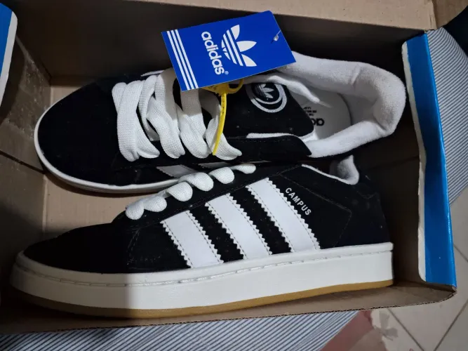 Tênis Adidas Campus clássico Tam 43,44 novo