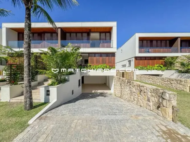 Casa com vista mar e pé na areia à venda no Portobello Resort & Safari - Mangaratiba