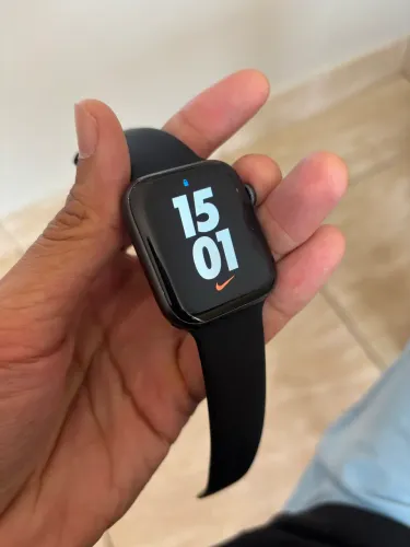 Apple Watch Série 4 Nike 44mm