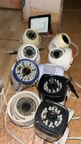 KIT DE CÂMERAS DE SEGURANÇA USADAS - OPORTUNIDADE