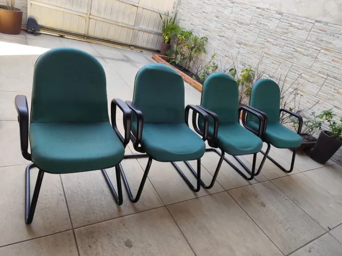 Cadeira Giroflex reforçada aceito cartão de crédito