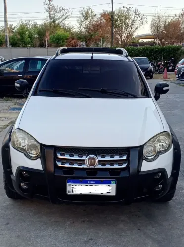 Fiat Strada Adventure1.8/ 1.8 Locker Flex CD 2012