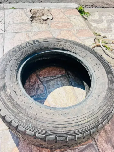 PNEUS Goodyear Cargo 205/70 R15C 106/104S