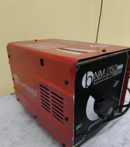 Máquina de solda