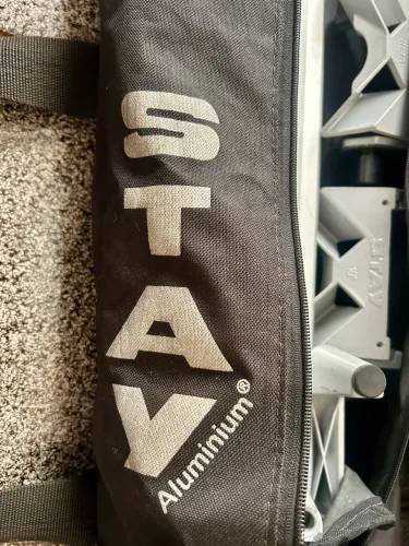 Suporte para teclado - Stay