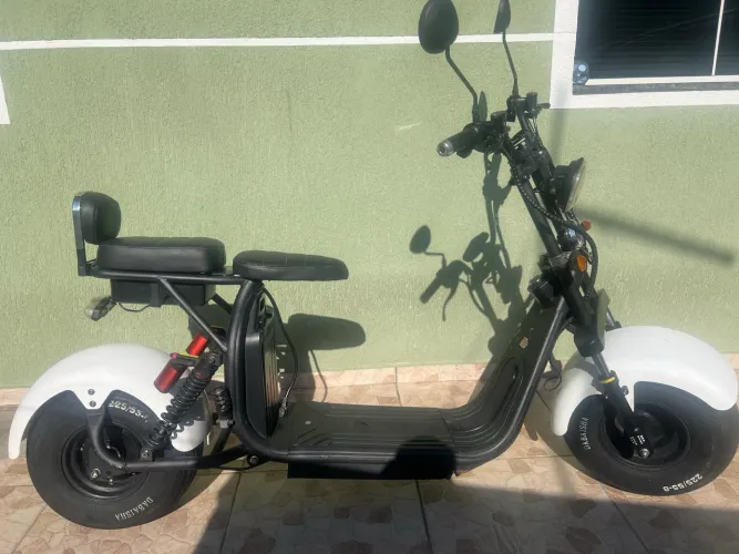 Scooter/Moto 1000w elétrica