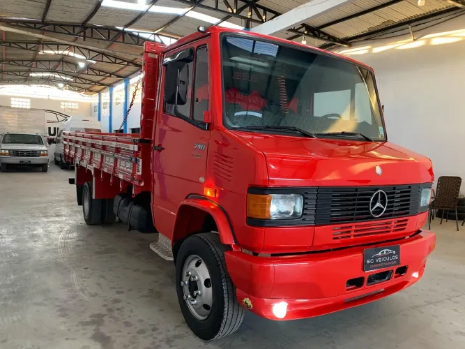 MERCEDINHA 710 Disponível