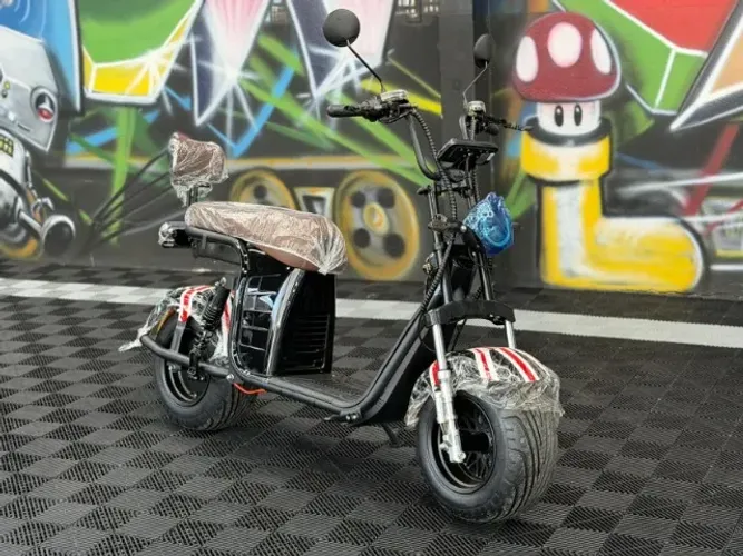Scooter elétrica x12 com ré e bluetooth