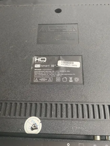 TV HQ 32 polegadas para peças