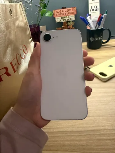 iPhone 16E 128 GB bateria 100%