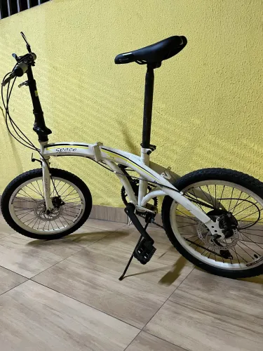 Bicicleta dobrável aro 20
