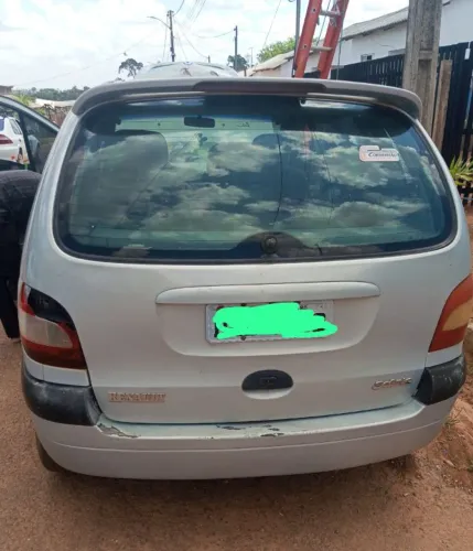 Renault Scenic Rxe/ Privilège 2.0 16V 5P Mec. 2001