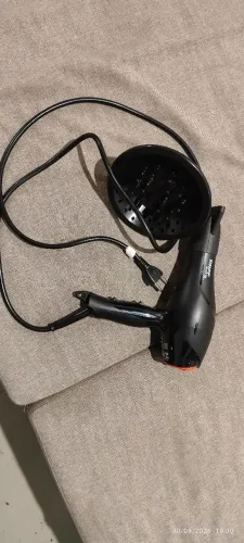 Secador Taiff Black Ion 2000w