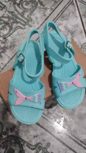 Sandália infantil sereia 