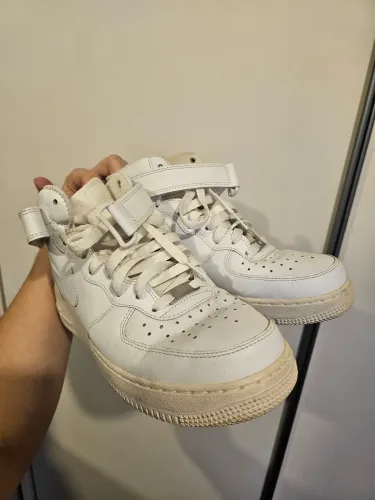 Tênis Nike Air Force 1 MID 39/40