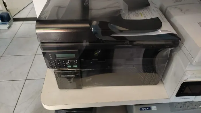 Impressora hp 1212 semi nova c rede