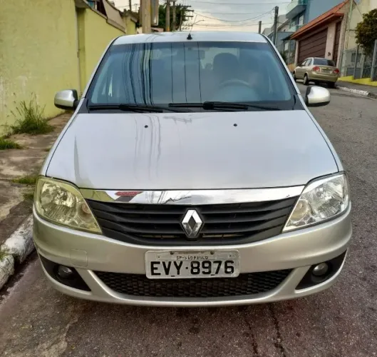 Renault Logan Expression Hi-flex 1.6 8V 4P 2011