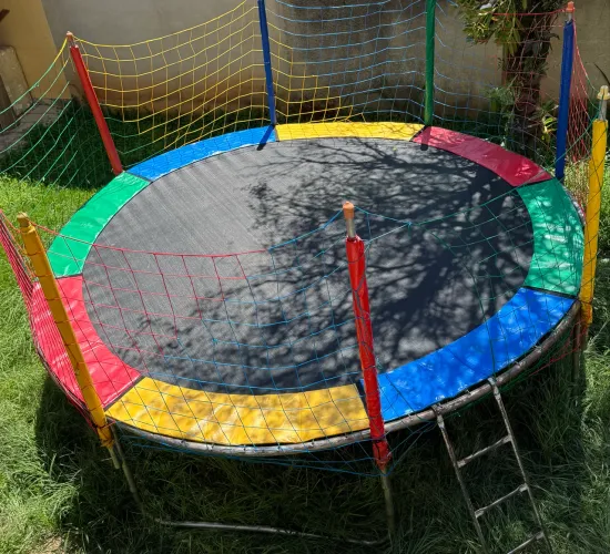 Vendo e alugo Brinquedos para festas e locações Nova Lima, BH e demais regiões.